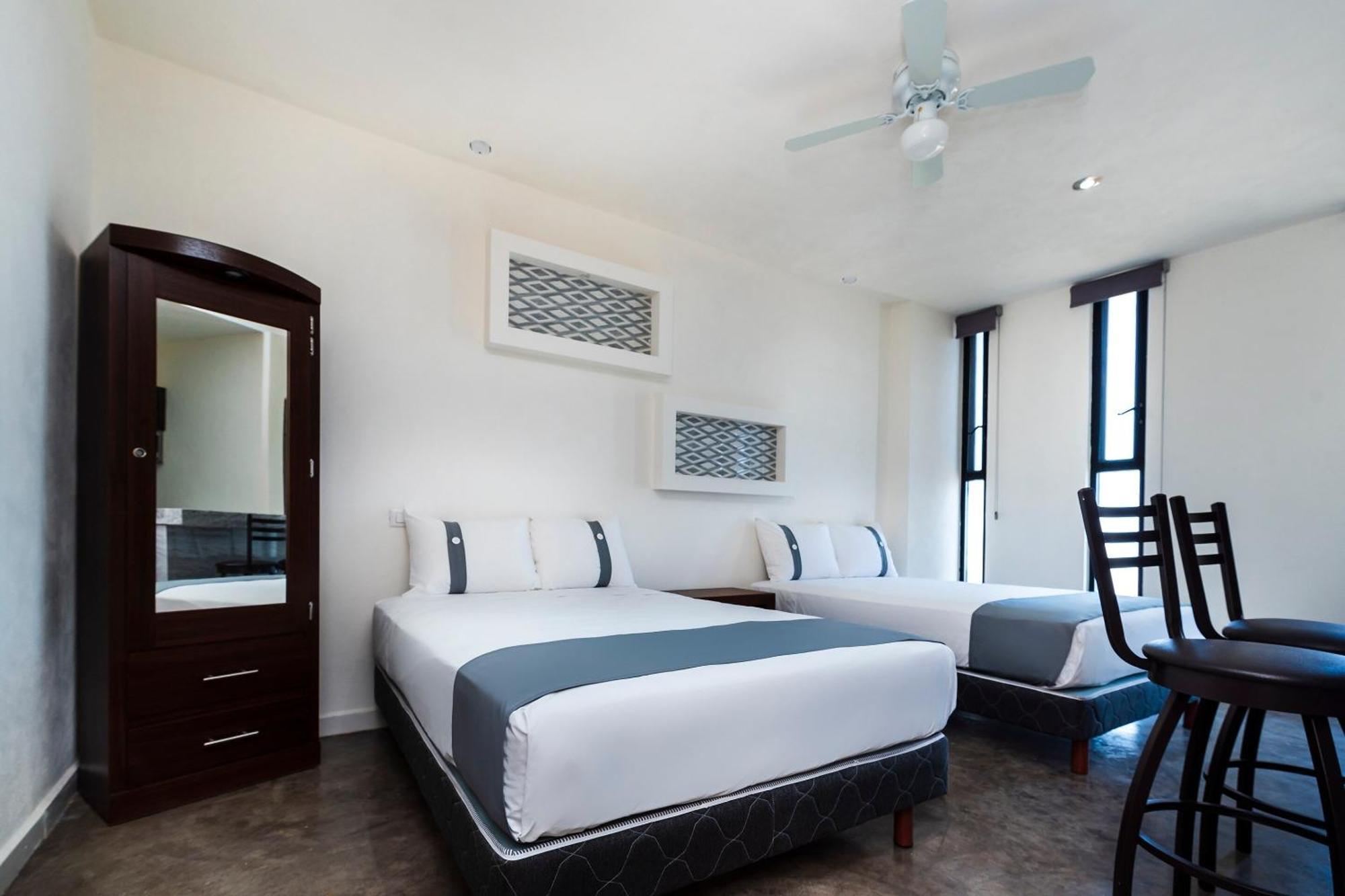 סן לואיס פוטוסי Capital O Hotel Joyma Suites, San Luis מראה חיצוני תמונה