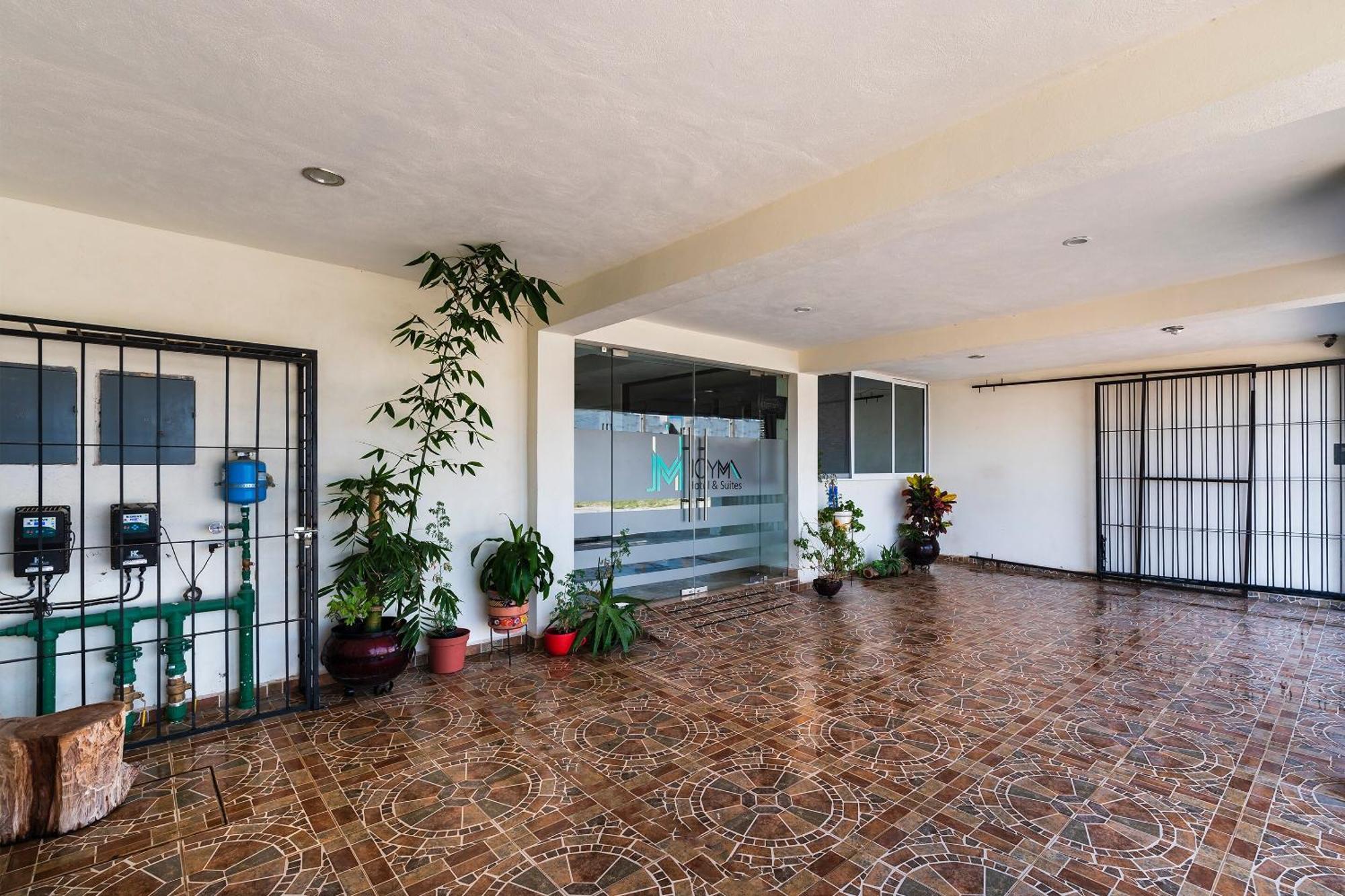 סן לואיס פוטוסי Capital O Hotel Joyma Suites, San Luis מראה חיצוני תמונה